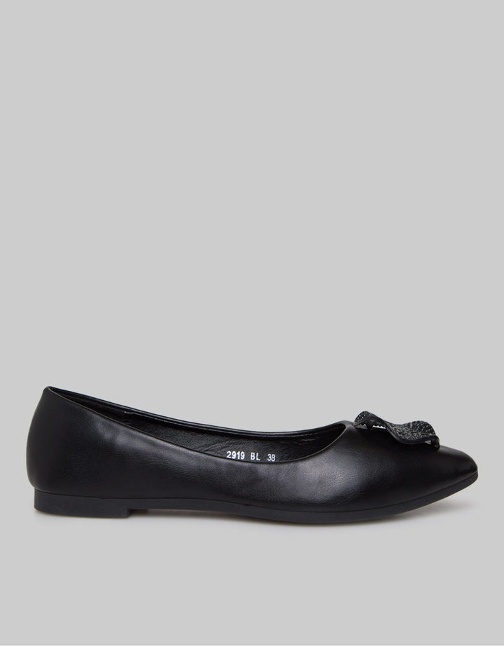 Laviola Hole Accessories  Flat Shoes