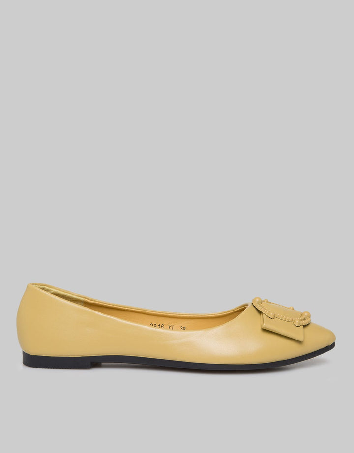 Laviola Circle Flat Shoes