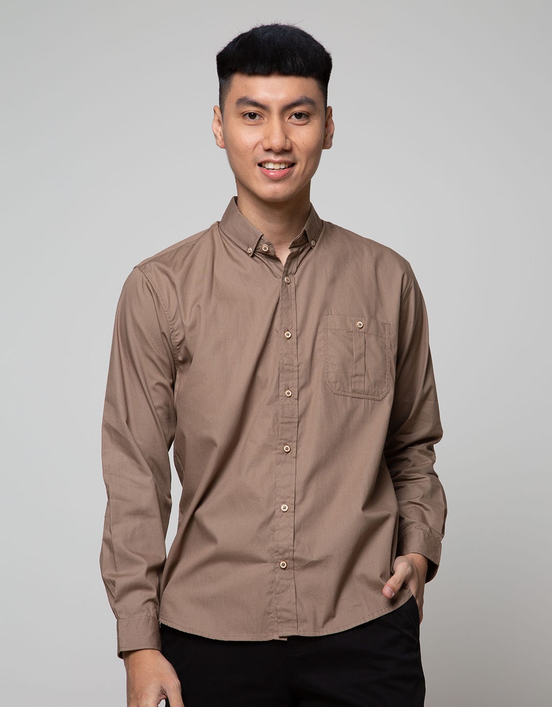 LR2 Kemeja Poplin Polos