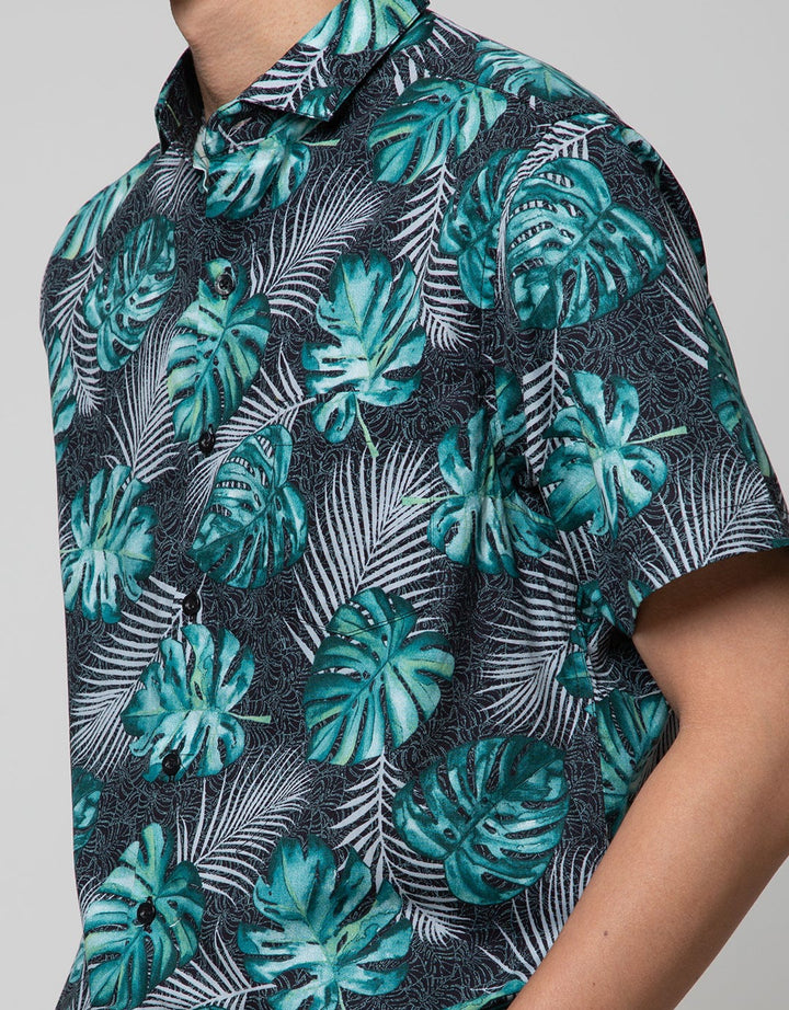 Larusso Short Sleeve Shirt Printing Batik Combination