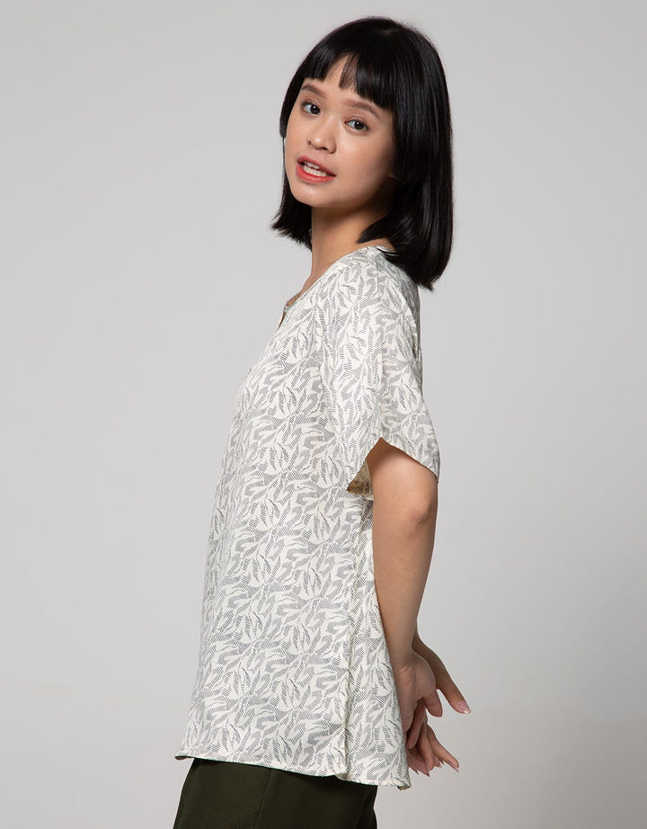 St. Yves Short Sleeve Blouse Top Print With Key Hole