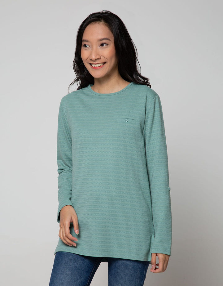 St. Yves Long Sleeve T-Shirt Embossed Dots