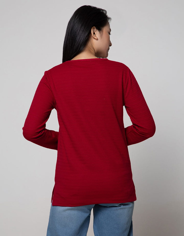 St. Yves Long Sleeve T-Shirt Embossed Dots