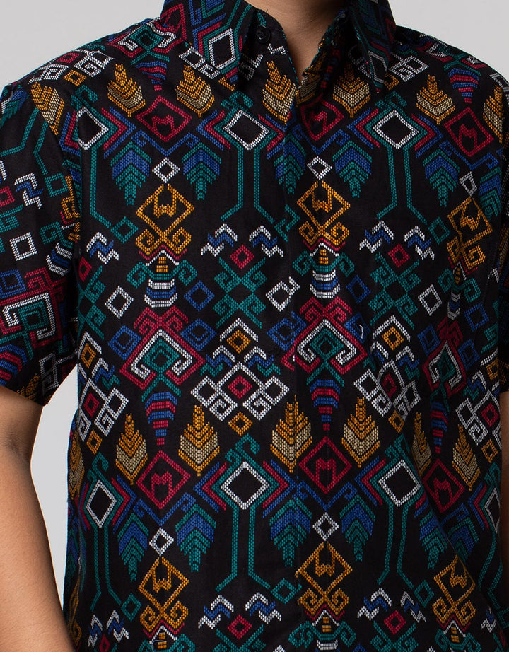 Krisna Wahyu Kemeja Batik Anak Laki-Laki