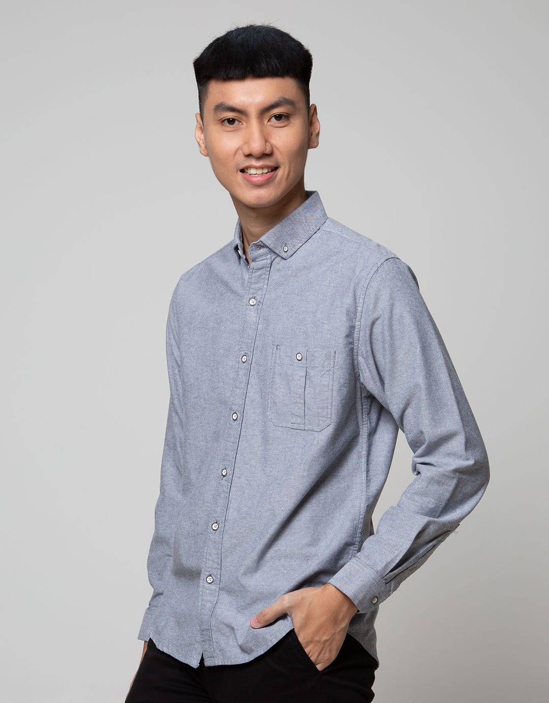 LR2 Kemeja Oxford Plain