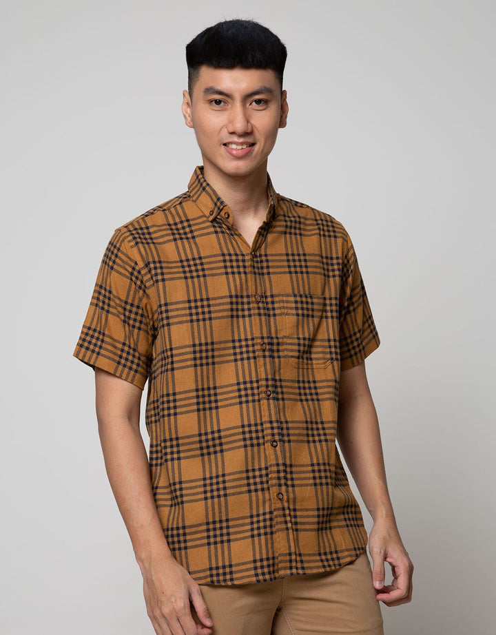 LR2 Kemeja Flanel Kotak
