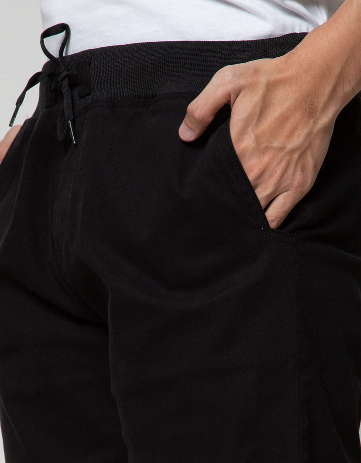LR2 Rib Shorts