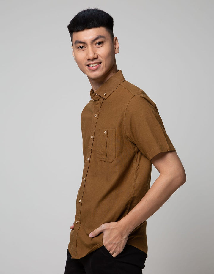 LR2 Kemeja Oxford Polos