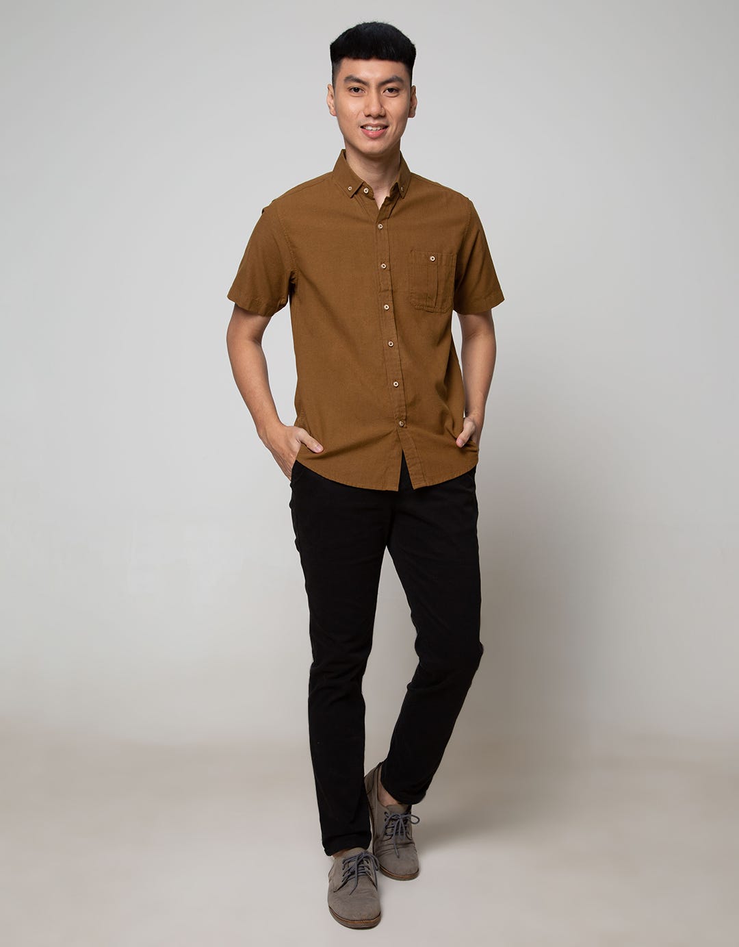 LR2 Kemeja Oxford Polos