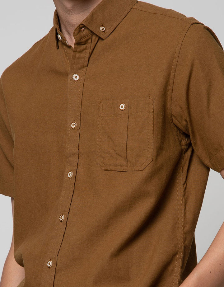 LR2 Kemeja Oxford Polos