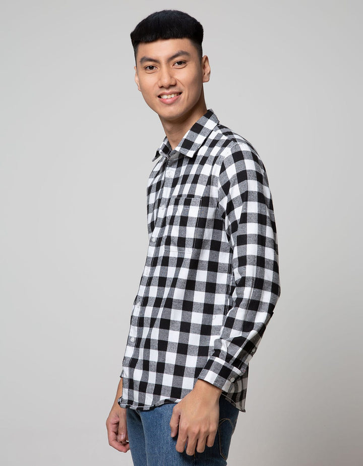 Ricardo Kemeja Kotak Casual