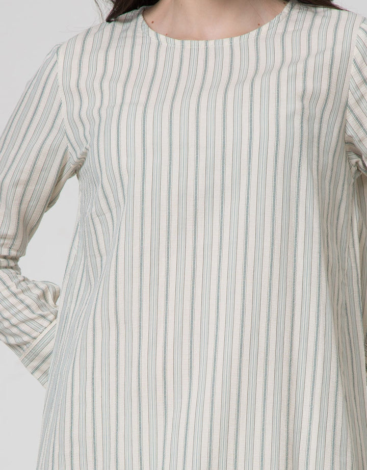 Morphidae Long Sleeve Shirt Iswara