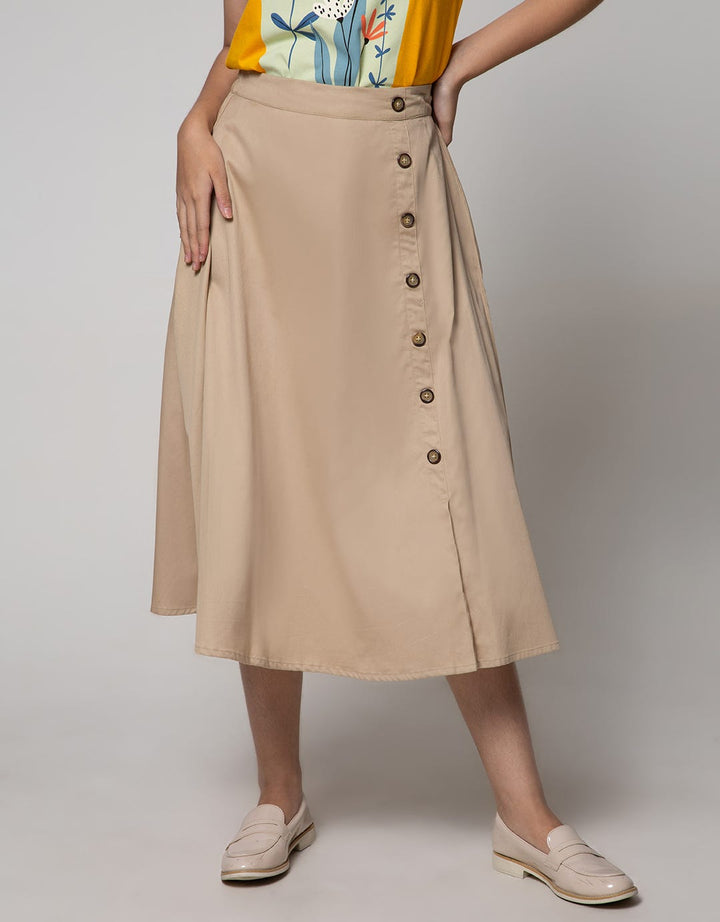 Details Maxi Skirt With Side Buttons