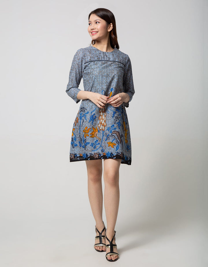 Adikusuma Tunic Batik Cendrawasih