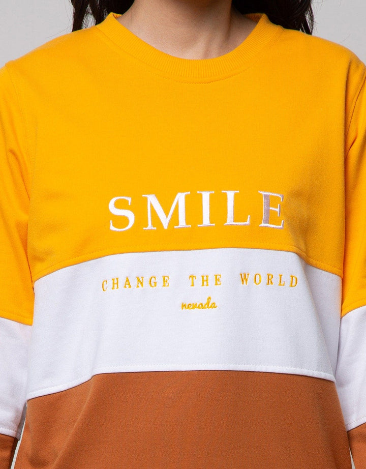 Nevada Sweatshirt Smile Change The World