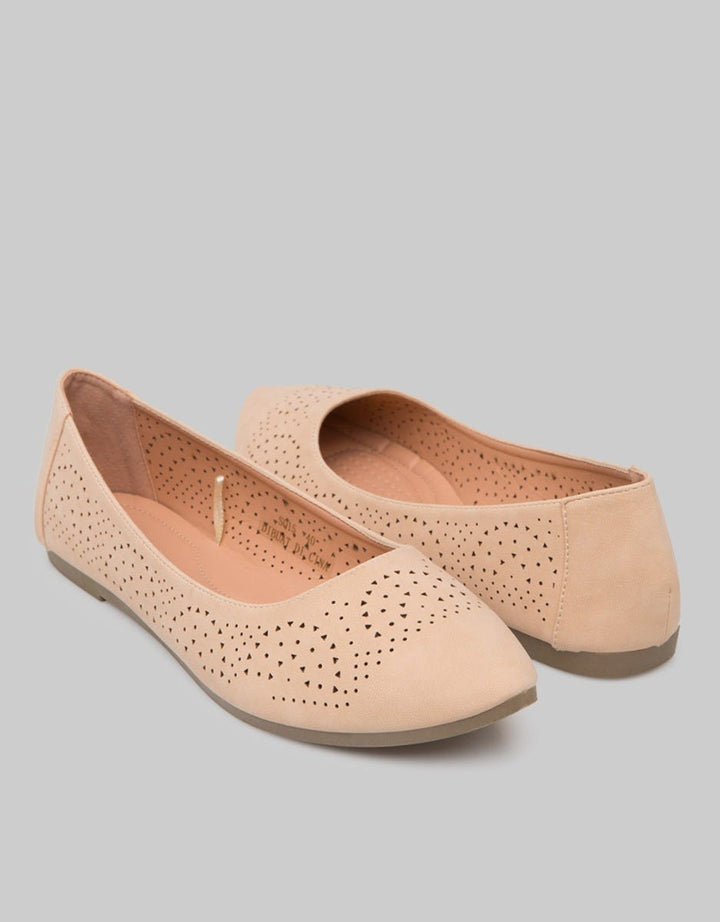St. Yves Ballerinas Laser Cut