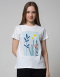 Details Short Sleeve T-Shirt Photoprint Flower In Square Background