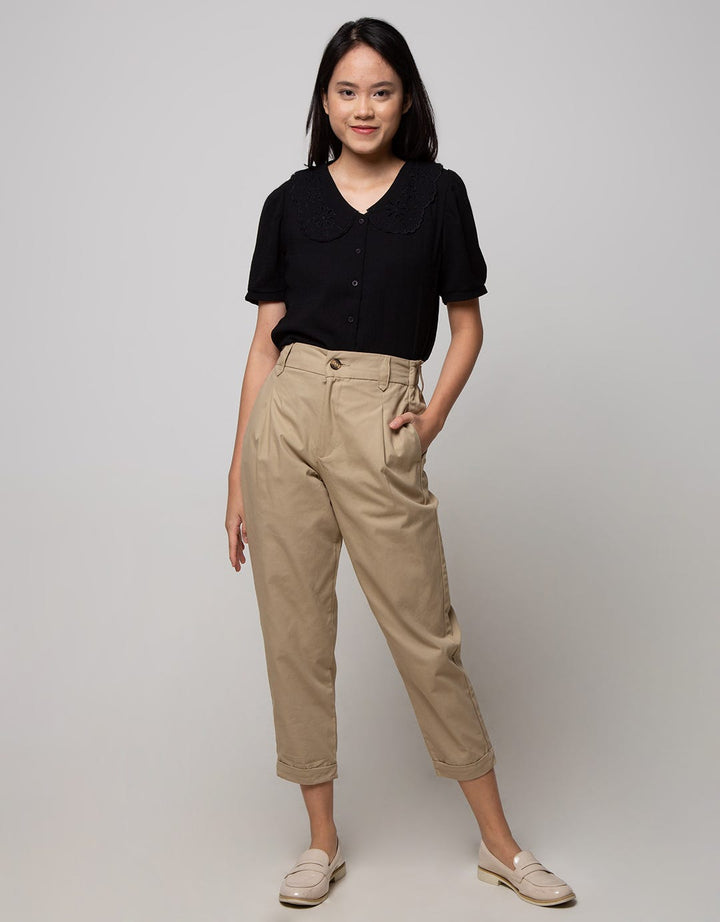 Details Long Pants Tappered With Button