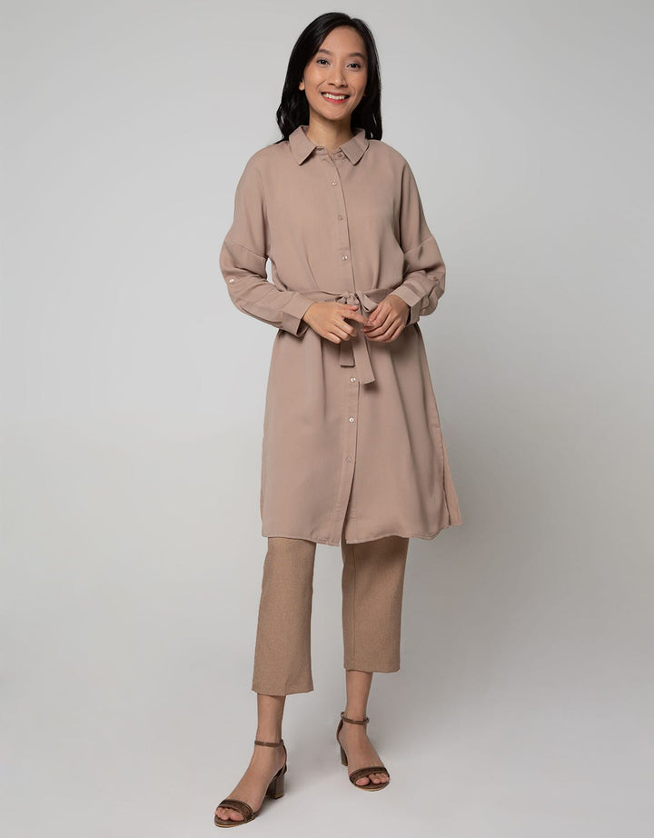 Connexion Long Sleeve Midi Dress Shirt Basic With Belt