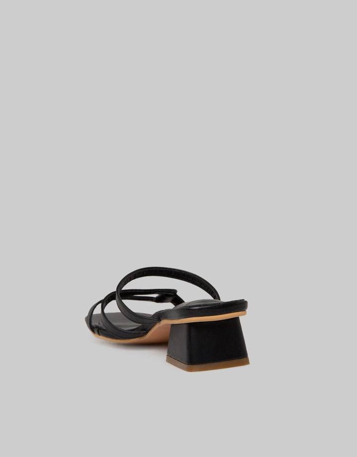 Peter Keiza Sandal