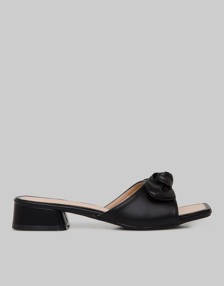 Peter Keiza Ribbon Low Chunky Heels