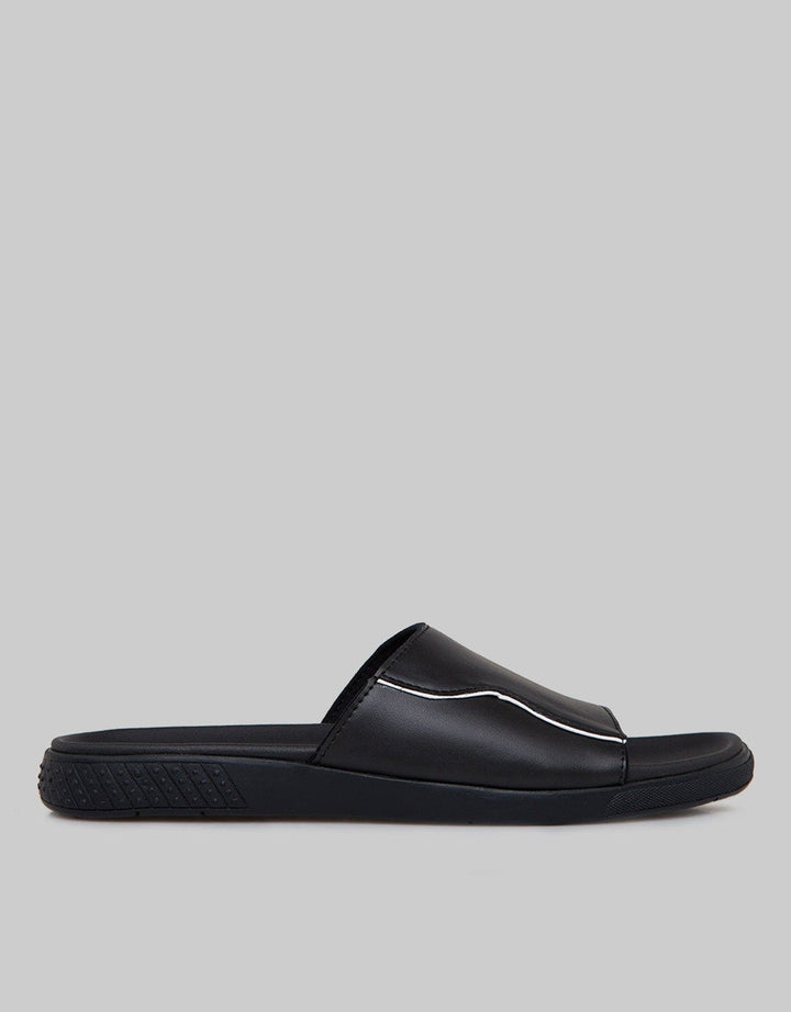 Nevada Slipper Sandals Wide Strap