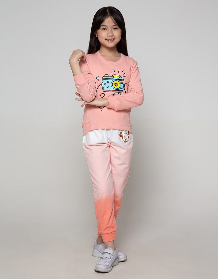 Aero Sweatshirt Smile Camera