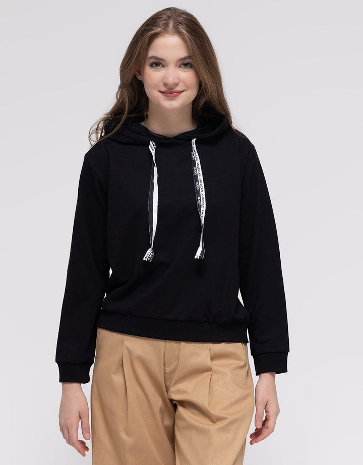 American Jeans Hoodie Ribbon Sweater Wanita