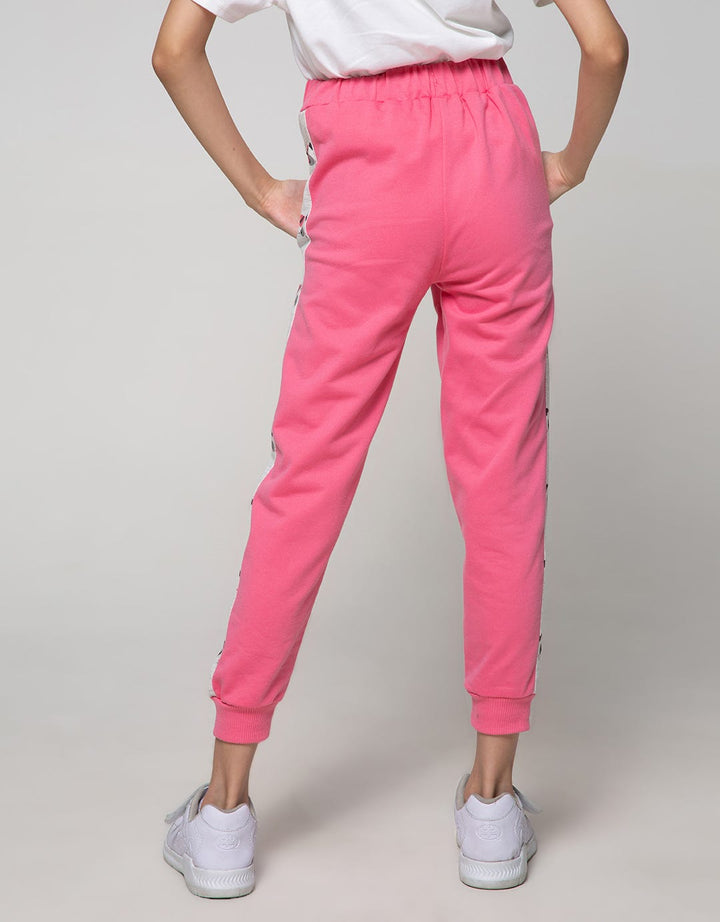 Aero Jogger Panda Side Leg