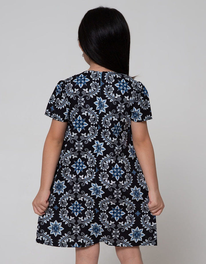 Arjuna Weda Girl Batik Ukel Duri