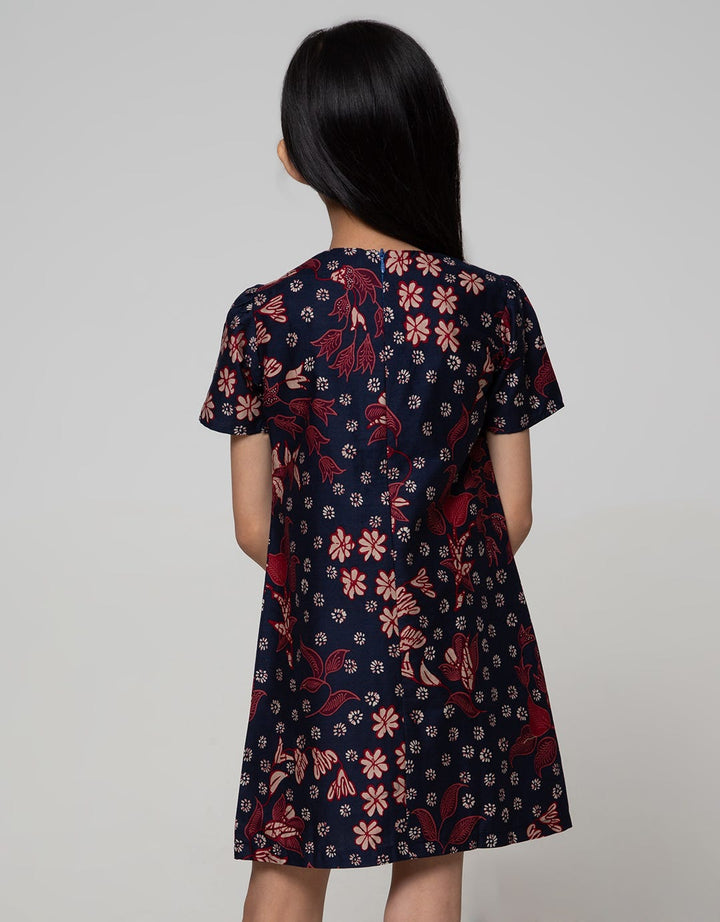 Arjuna Weda Girl Batik Alas Maduraan