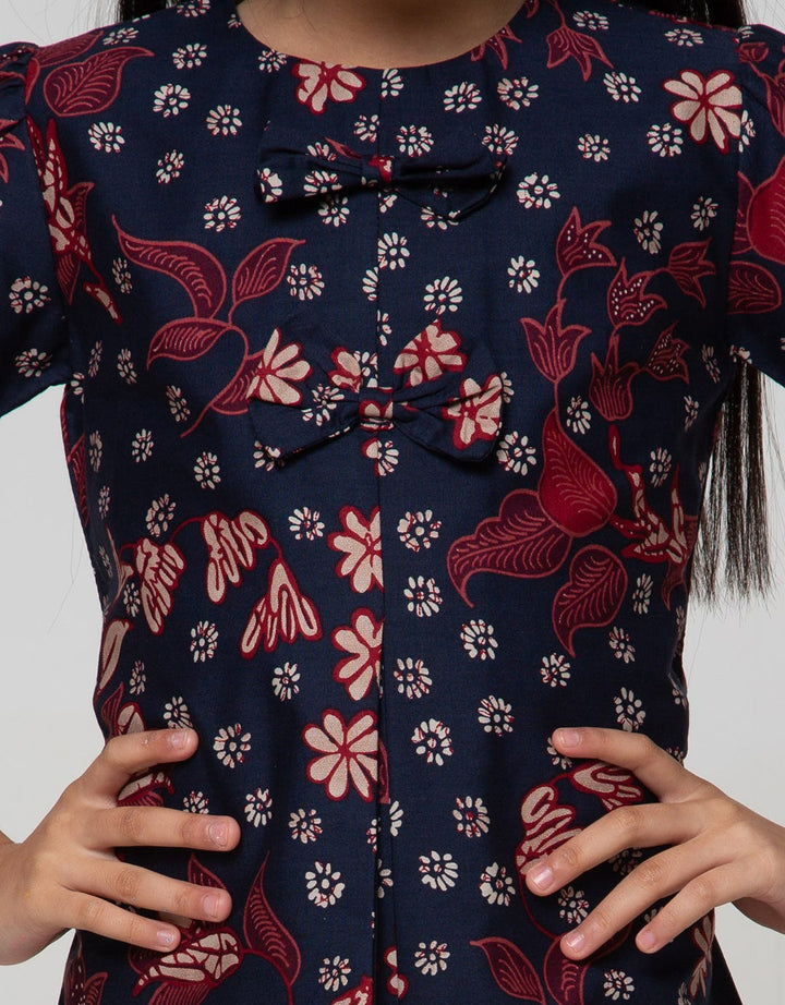 Arjuna Weda Girl Batik Alas Maduraan