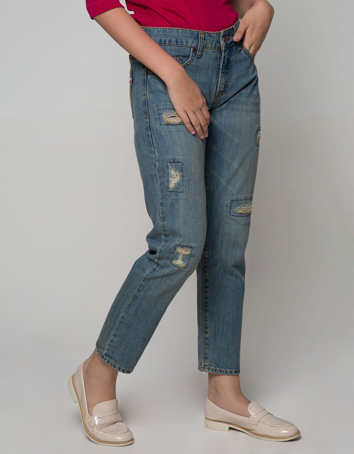 Exit Distressed Rolled Up Crop Denim