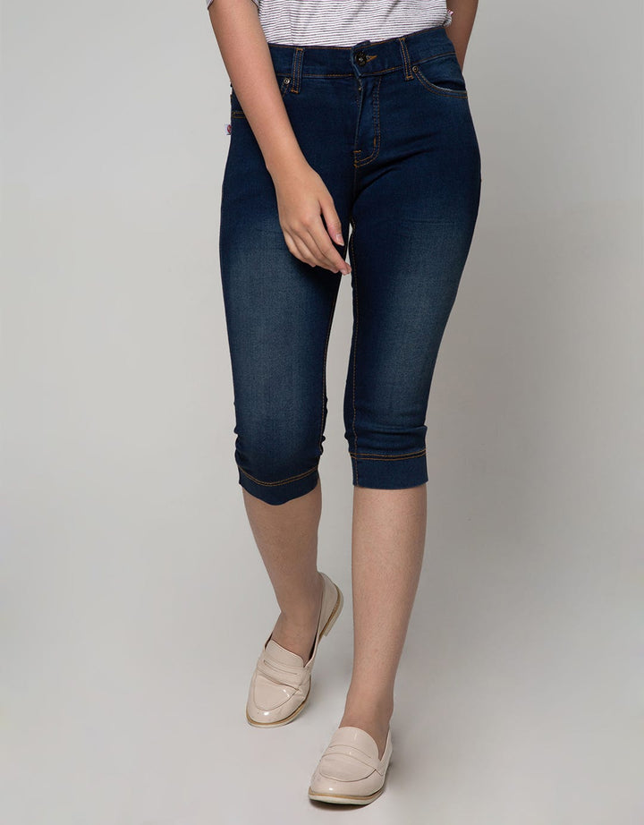 Exit Larissa Jeans