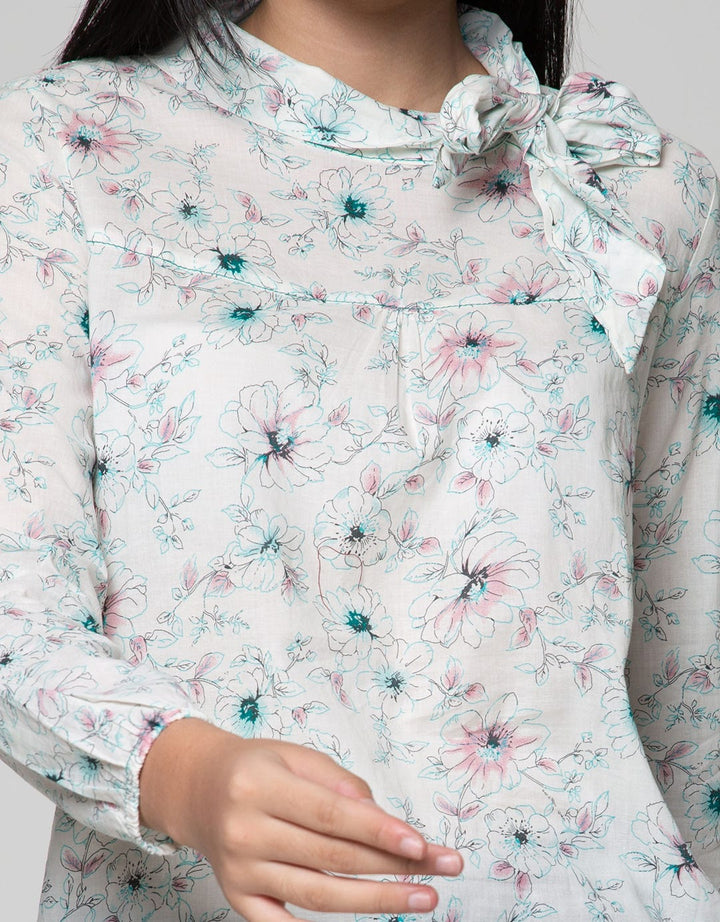Exit Floral Blouse With Long Sleeves