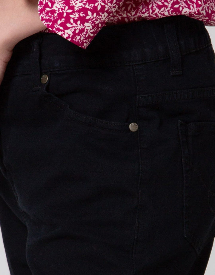 Expand Fallona Celana Denim