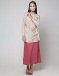 Expand Zeynia Women's Blouse