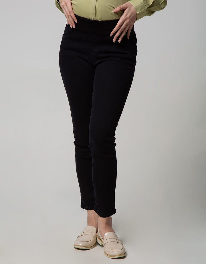 Expand Kerry Jeans
