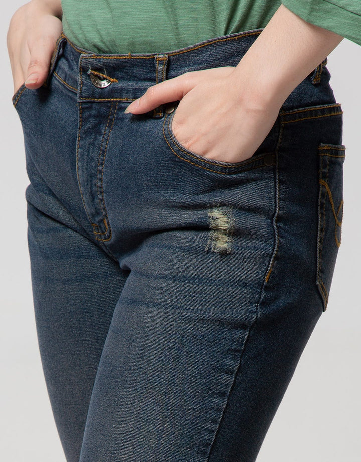 Expand Karoline Jeans