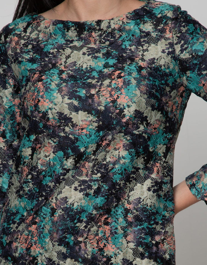 Expand Amarel Blouse