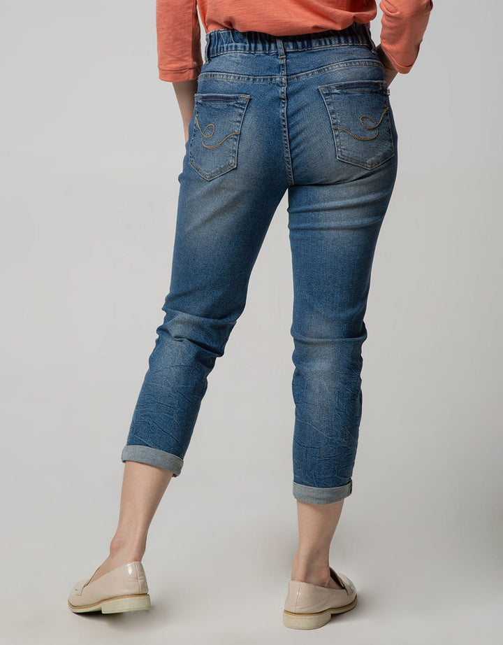Expand Hernanda Jeans