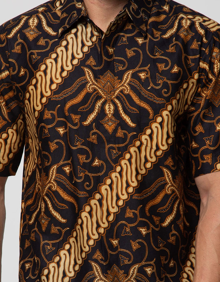 Arjuna Weda Shirt Batik Lereng Pisan Bali