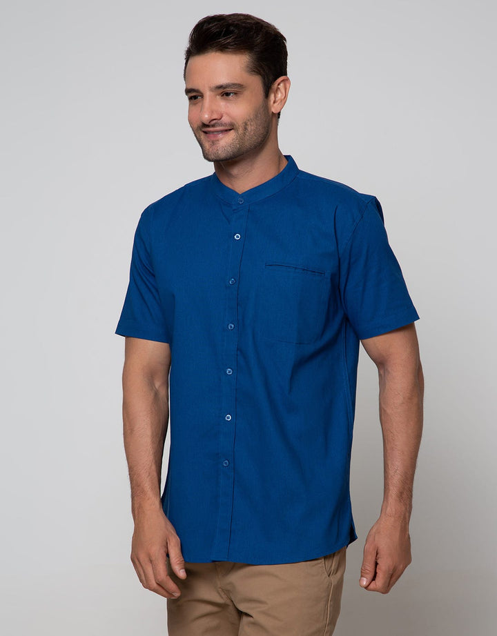 Details of Short Sleeve Oxford Shirt Look