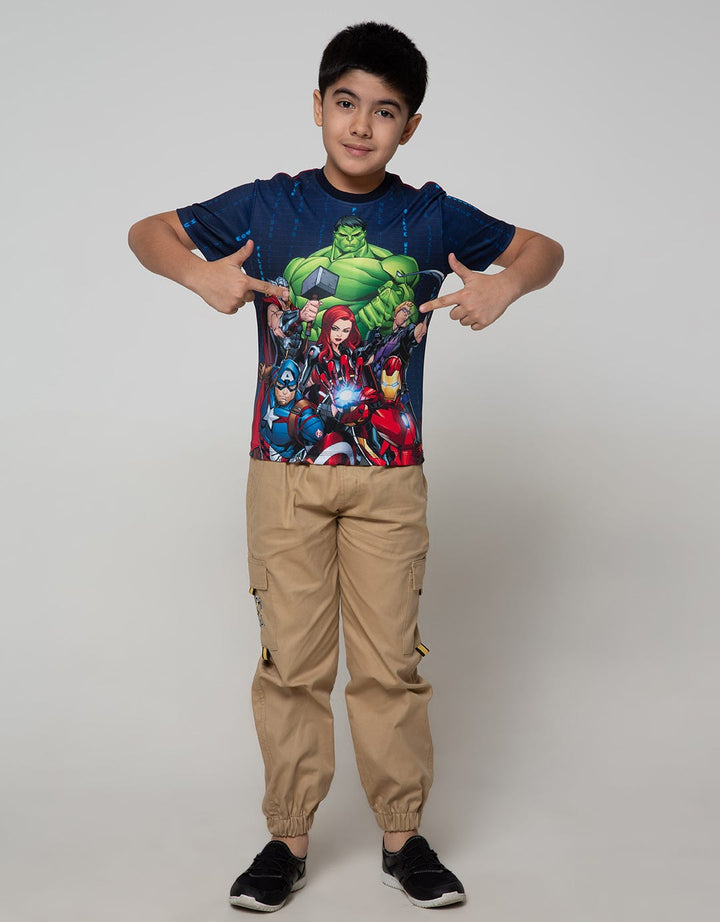 Marvel Avengers 6 Heroes Team T-Shirt