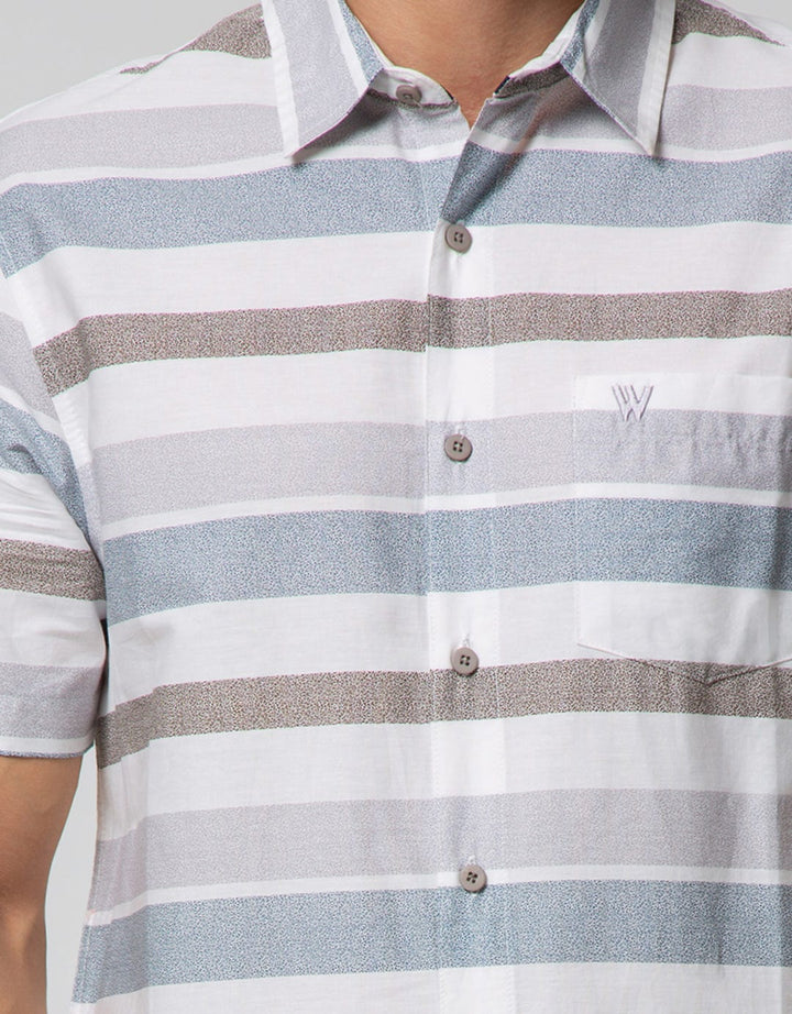 Walrus Kemeja Motif Garis Tiga Warna