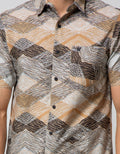 Walrus Kemeja Motif Garis Abstrak