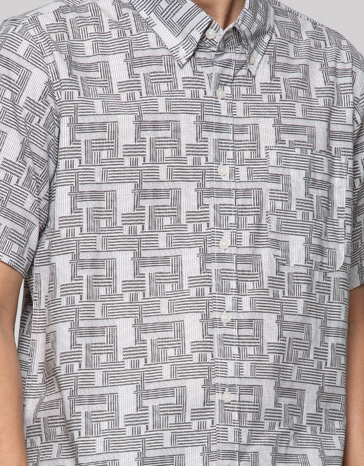 Cole Short Sleeve Shirt Woven Print Allover Memphis Color Tonal