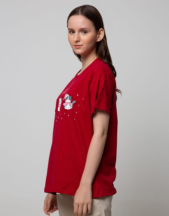 Nevada Short Sleeve Oversized Xmas Cat T-Shirt
