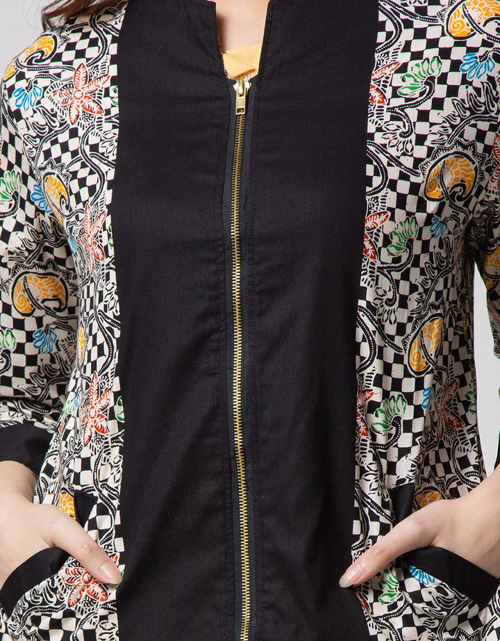 Arjuna Weda Chess Board Batik Blouse
