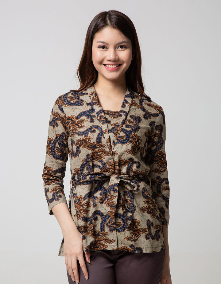 Arjuna Weda Women's Batik Blouse Mega Mendung II